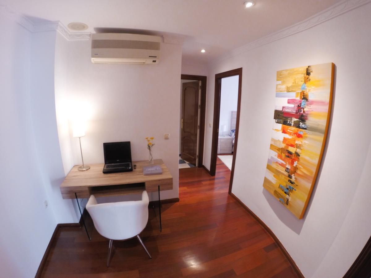 Apt Gibralhorce Suite By Malaga Picasso Rentals Selection Exteriér fotografie